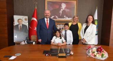 Pehlivan müjeledi: Çocuk Köyü ve Macera Parkı projeleri 29 Ekim'e hazır olacak