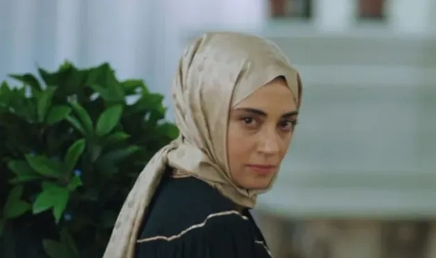 RTÜK'ten 'Kızılcık Şerbeti' dizisine ceza: 5 hafta yayınlanmayacak