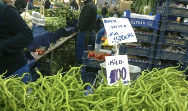 Sivri Biberin kilosu 100 TL!