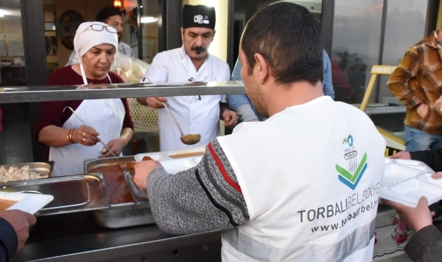 Torbalı'dan dayanışma iftarı