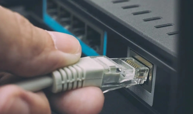 Türkiye'nin interneti hem yavaş hem pahalı