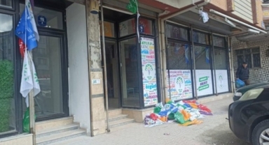 Yeşil Sol Parti'nin Ankara seçim bürosuna saldırı