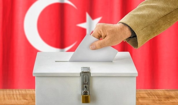 24 saat sürecek olan seçim yasakları başladı