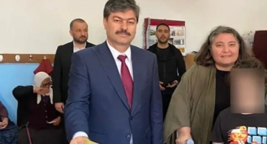 AK Partili adayın eşi başka birinin adına oy kullanmaya çalıştı