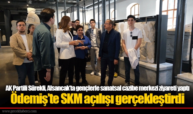 AK Partili Sürekli, Alsancak’ta gençlerle sanatsal cazibe merkezi ziyareti yaptı
