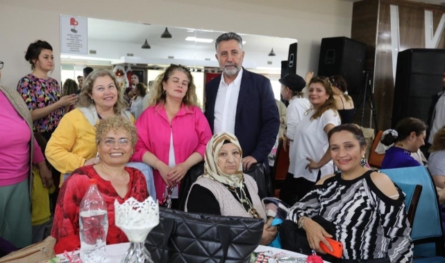 Bayraklılı kadınlardan Kılıçdaroğlu’na tam destek