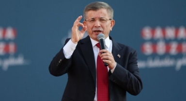 Davutoğlu: YSK ile ilgili ortaya saçılan iddialar çok vahim