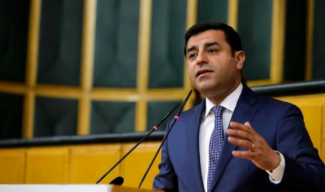 Demirtaş: Erdoğan ve Bahçeli ülkeyi barut fıçısına çevirdi, öfkenizi sandığa saklayın