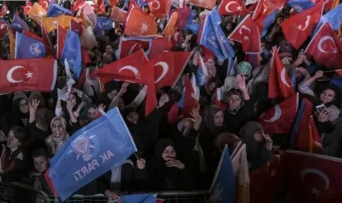Erdoğan, AK Parti Genel Merkezi’ne gidiyor