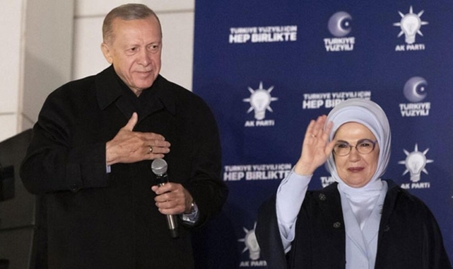 Erdoğan'dan bir ilk! Balkon konuşmasının yeri değişti