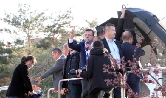'İmamaoğlu'na taşlı saldırı yapan şüphelilerin tamamı serbest