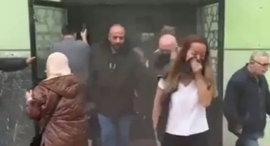 İstanbul Üsküdar'da oy verme işlemi sırasında yangın