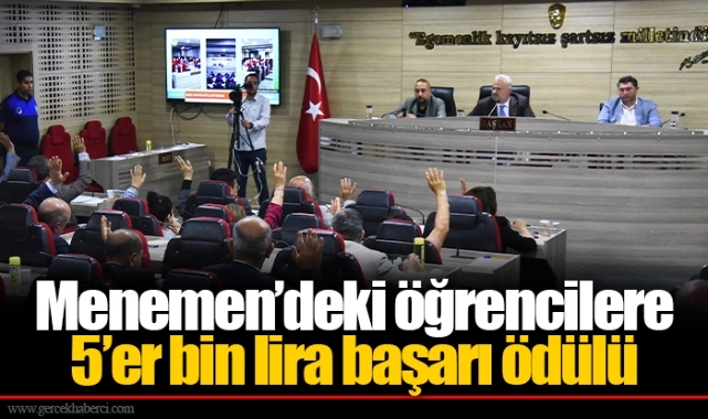 Menemen’deki öğrencilere 5’er bin lira başarı ödülü