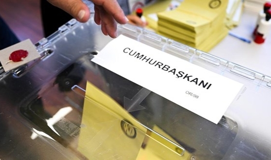 'Muhtarın evinin önünde sandık kuruldu' iddiasına açıklama