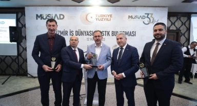 MÜSİAD İzmir Başkanı Gökhan Temur: "Ülkemiz ve ideallerimiz için çalışıyoruz"