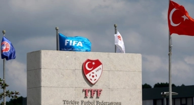 TFF, "Meclis'te Hizbullah istemiyoruz" sloganından dolayı Fenerbahçe'yi disipline sevk etti