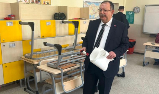 YSK Başkanı Yener'den 'çizik' iddiasına ilişkin açıklama