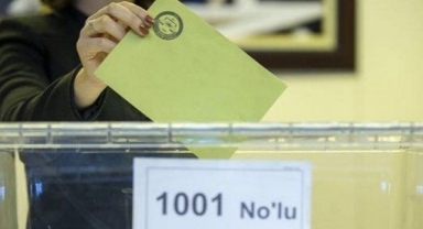 Yurt dışı ve gümrüklerde 1 milyon 138 bin seçmen oy kullandı