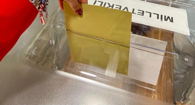 Yurt dışında 1 milyon 693 bin 67 seçmen oy kullandı