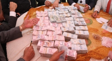 2 gün, 2 gece sürdü: Damada 6 milyon lira, geline 4 kilo altın takıldı