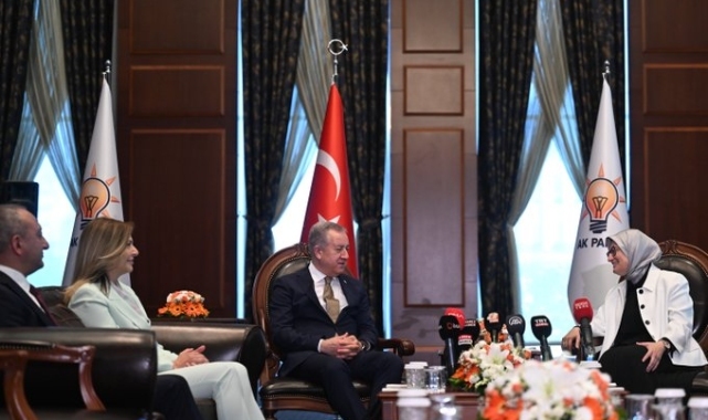 AK Parti'de bayramlaşma: 16'lı masa ne zaman kurulacak bekliyoruz