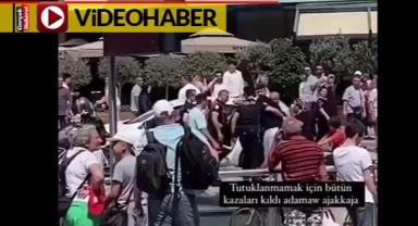 Antalya'da bir vatandaş gözaltına alınmamak için namaz kılmaya başladı