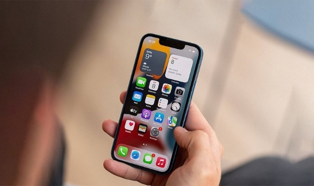 Apple'dan jest: iPhone'ların özlenen özelliği geri dönüyor
