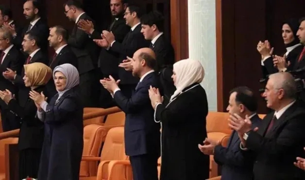 Berat Albayrak ve Burak Erdoğan yemin törenine katılmadı