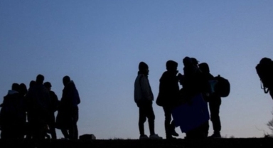 Bir haftada 1212 düzensiz göçmen sınır dışı edildi
