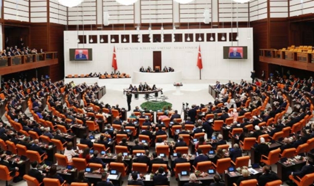 CHP'nin 'kaçak eğitim merkezlerinin araştırılması' önerisi AK Parti ve MHP oylarıyla reddedildi