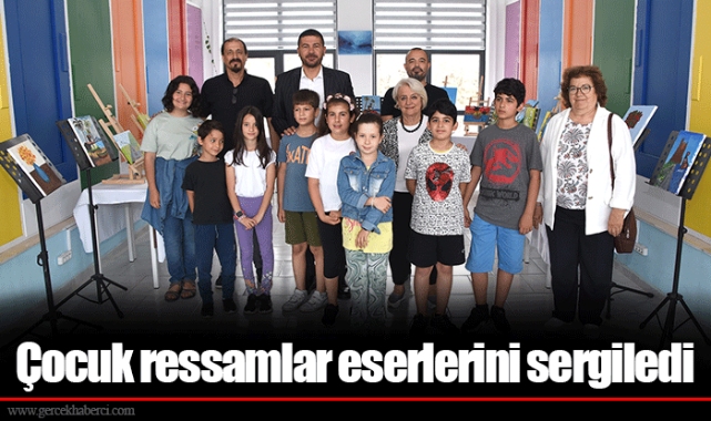 Çocuk ressamlar eserlerini sergiledi