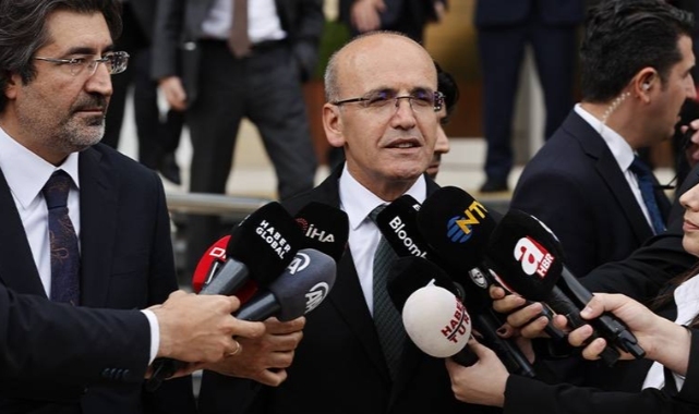 Cumhurbaşkanı Yardımcısı Yılmaz ile Hazine ve Maliye Bakanı Şimşek'ten BAE ziyareti