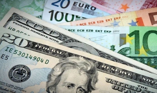 Dolarda tüm zamanların rekoru: Türk Lirası eriyor