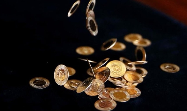 Gram altın 1.500 liranın kapısına dayandı: Rekor serisini sürdürüyor