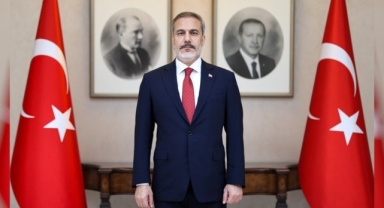 Hakan Fidan'dan yeni makamında ilk fotoğraf