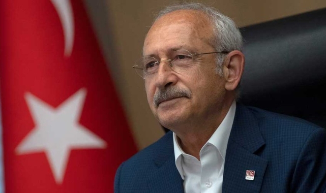Kılıçdaroğlu: Gönüllerde taht kurmuş değerli siyaset ve devlet insanı Demirel'i saygıyla anıyorum