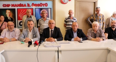 Manisa'da 13 Kurultay Delegesi tüzük değişikliği talep etti