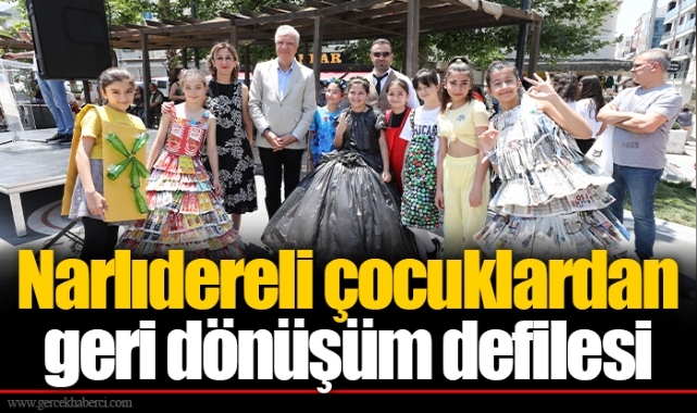 Narlıdereli çocuklardan geri dönüşüm defilesi