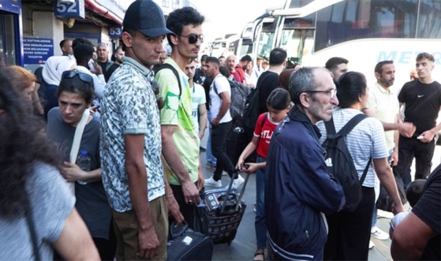 Otogarda Kurban Bayramı yoğunluğu: Bilet bulmak çok zor!