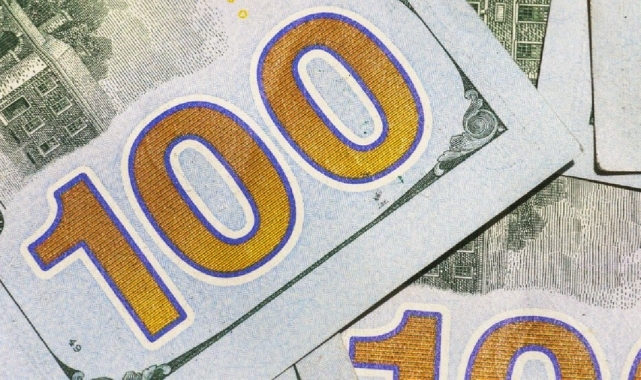 Piyasaların kapalı olduğu günde dolar/TL rekor kırdı!