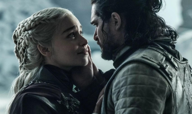 The Idol masum kalıyor: Televizyon tarihinin en müstehcen dizileri