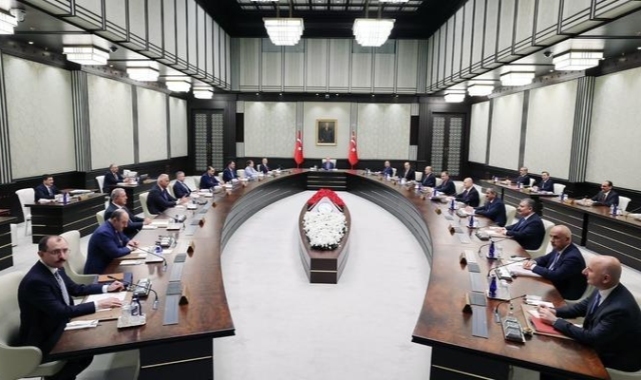 Yeni bakanlık mı kuruluyor? AK Partili isim ilk sinyali verdi