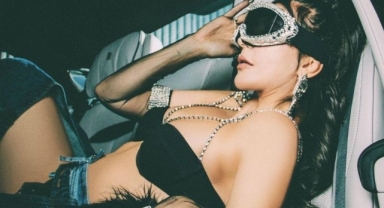AK Partili belediye Hande Yener’in konserini iptal etti