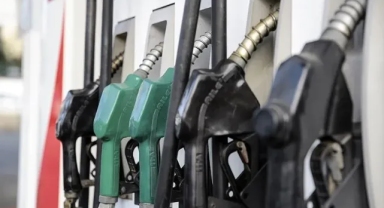 Benzine bu gece büyük zam geliyor