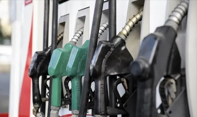 Benzine bu gece büyük zam geliyor