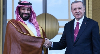Bloomberg: Erdoğan, 25 milyar dolarlık yatırım için Körfez turuna çıkacak