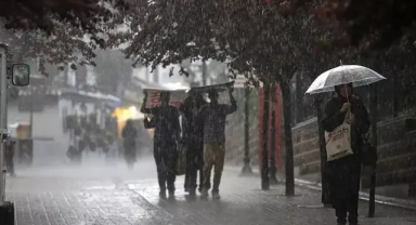 Çöl Sıcaklarına Yağmur Arası: Hava Sıcaklıkları Düşüşe Geçiyor