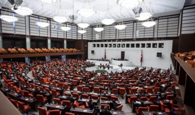 En düşük memur maaşını 22 bin TL’ye çıkaran yasa teklifinden ek vergiler çıktı