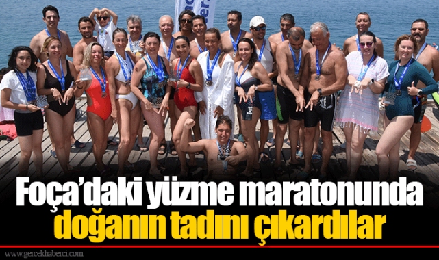 Foça’daki yüzme maratonunda doğanın tadını çıkardılar