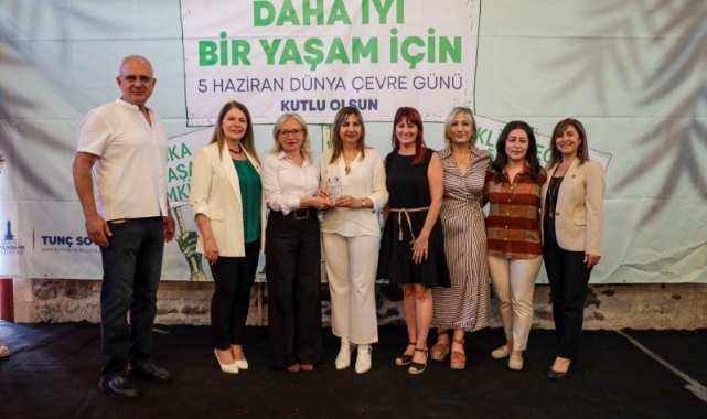 İzmir’in atık pil toplama şampiyonu Karşıyaka! 